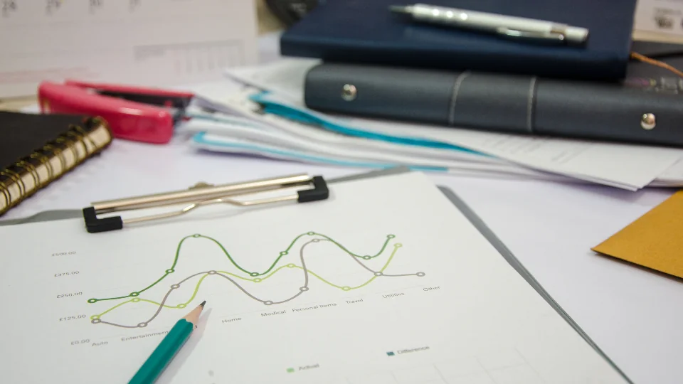 Clearer brand, entity and answer signals across discovery experiences service outcome